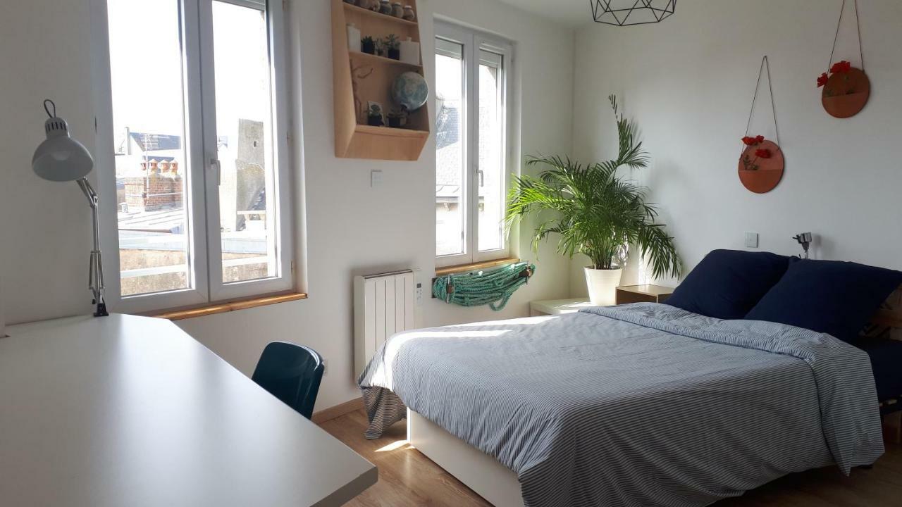Appartement dernier étage Hyper Centre Granville Extérieur photo